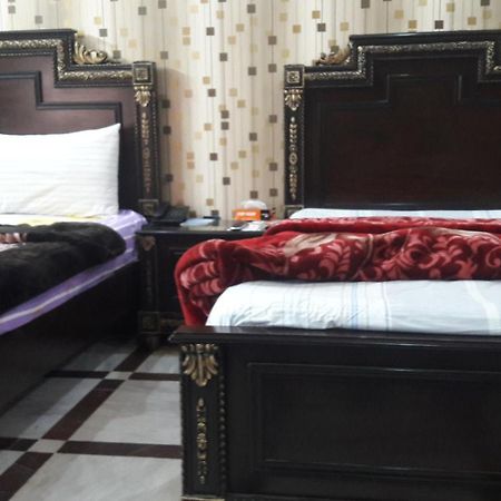 Patel Residency Guest House Karacsi Kültér fotó