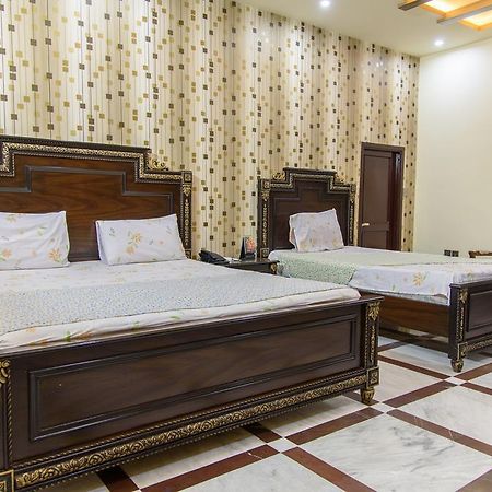 Patel Residency Guest House Karacsi Kültér fotó