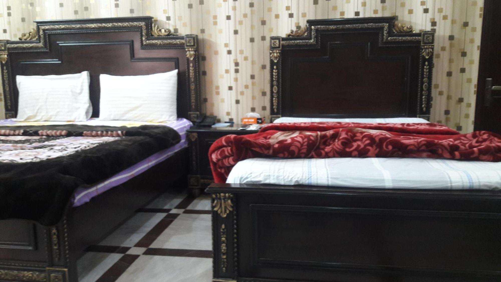 Patel Residency Guest House Karacsi Kültér fotó
