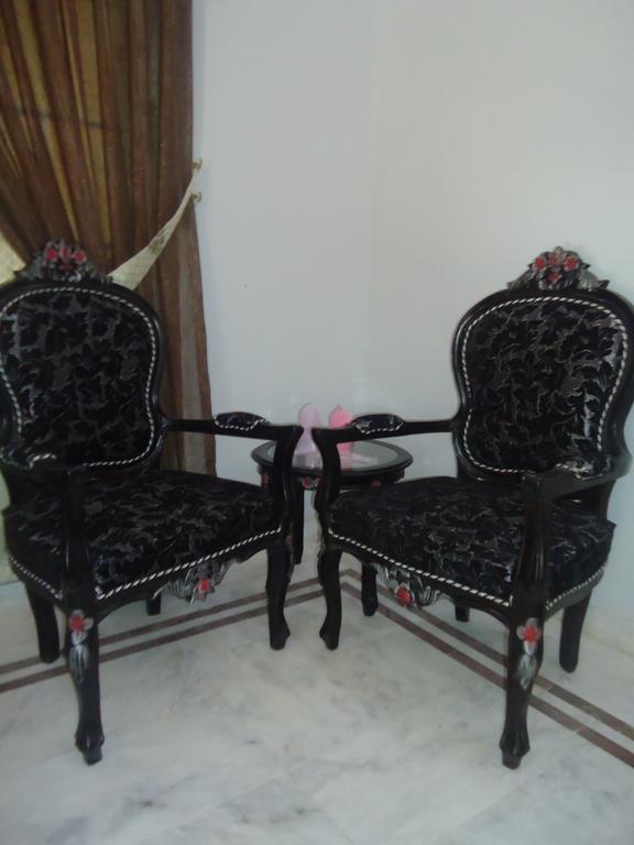Patel Residency Guest House Karacsi Kültér fotó